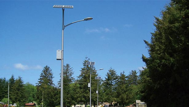 Solar street light components: PV panel, battery, LED light, controller, pole
