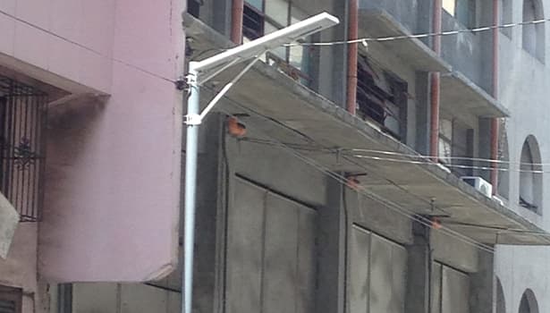 commercial solar powered street lights