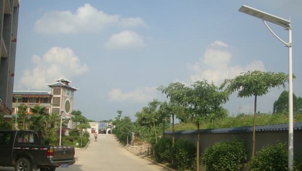 Solar street lights on rural roads