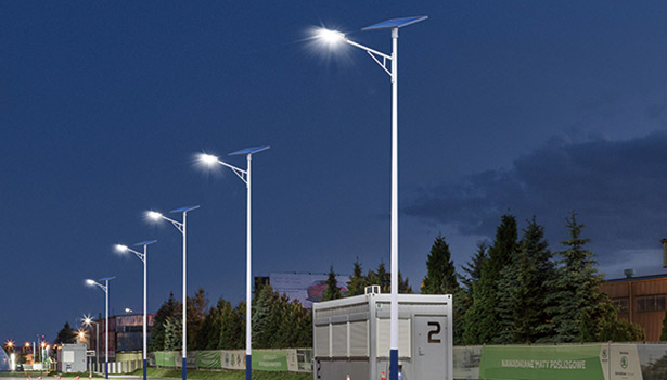 High-quality solar street light installation in a residential area